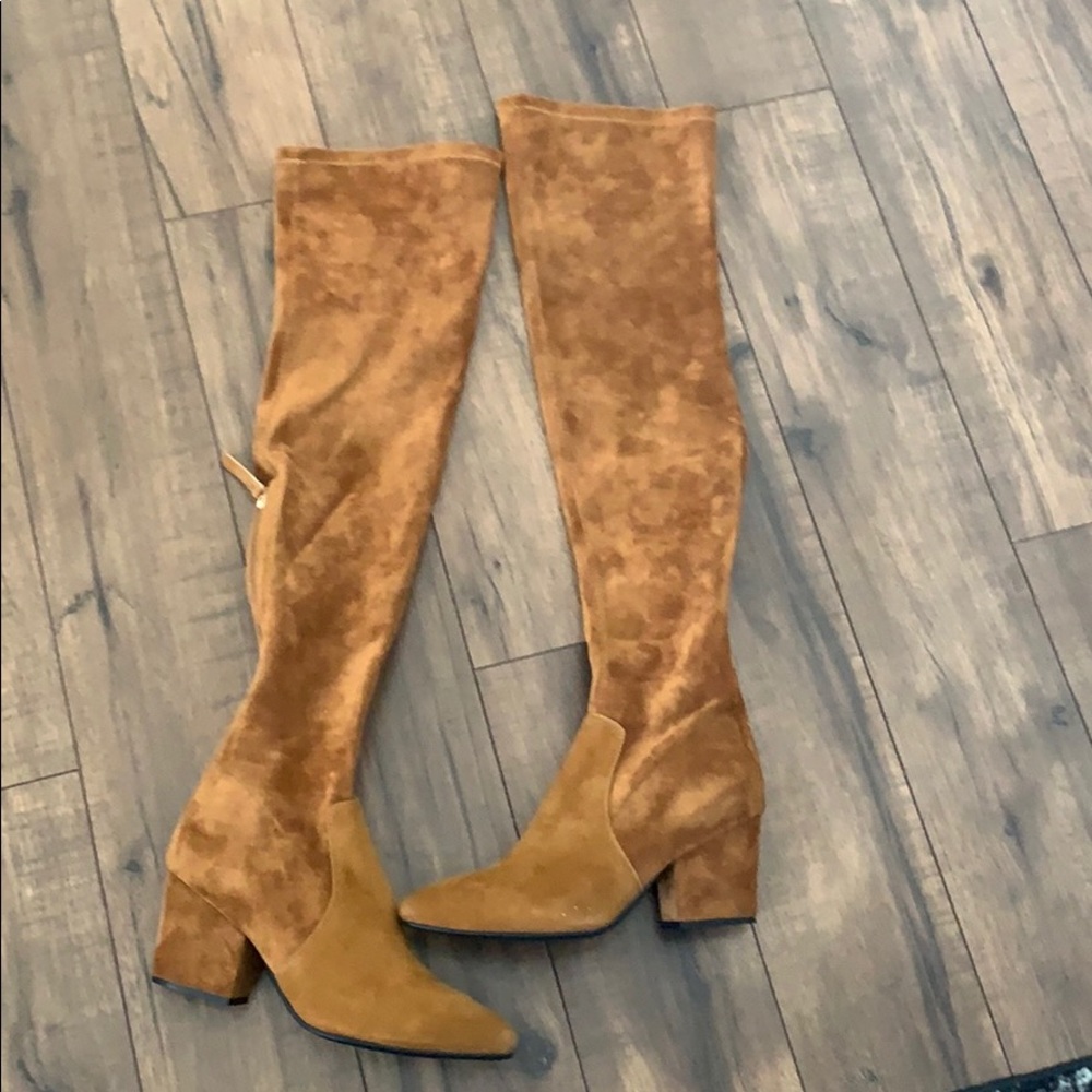 Goodnight Macaroon knee high boots